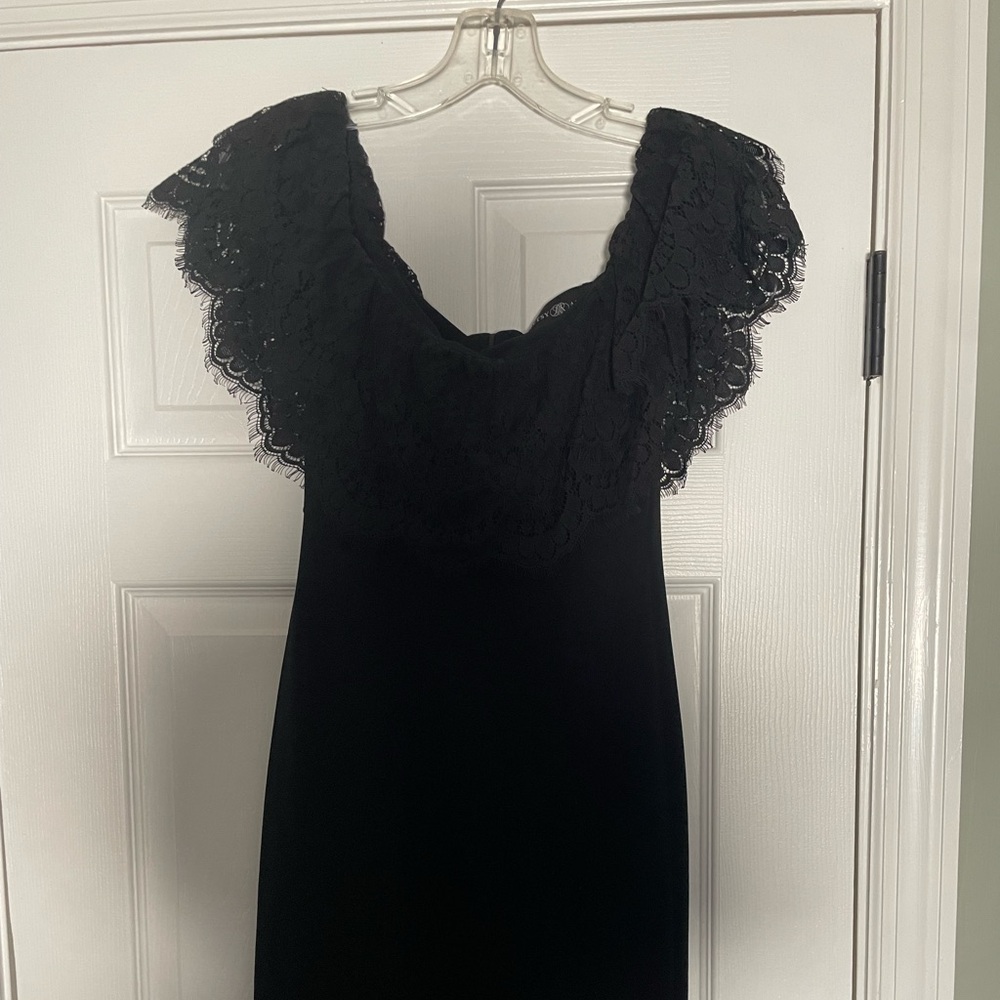 Betsy & Adam Black Off Shoulder Cocktail Dress Lace